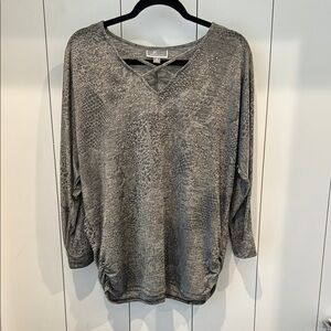JM Collection Gray Textured Blouse